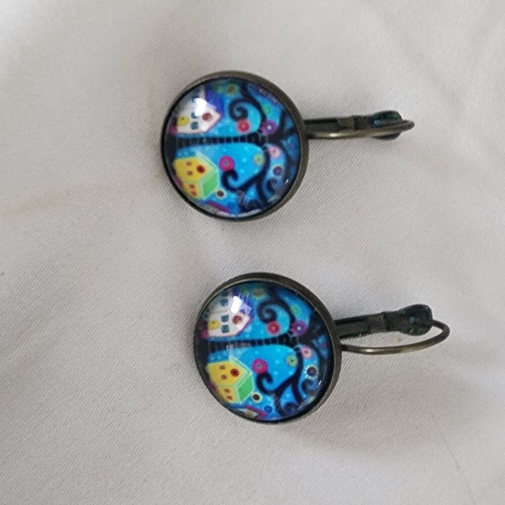 Cute earings - Picture 1 of 5